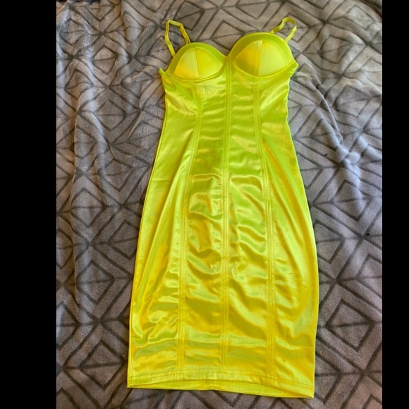 Neon Yellow Dress - Picture 1 of 1